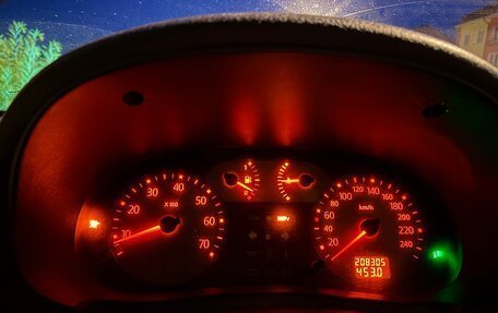 Renault Symbol I, 2005 год, 150 000 рублей, 15 фотография