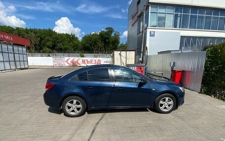 Chevrolet Cruze II, 2010 год, 480 000 рублей, 6 фотография