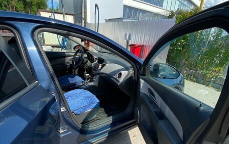 Chevrolet Cruze II, 2010 год, 480 000 рублей, 9 фотография