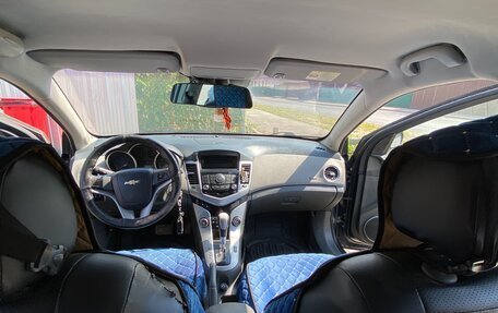 Chevrolet Cruze II, 2010 год, 480 000 рублей, 13 фотография