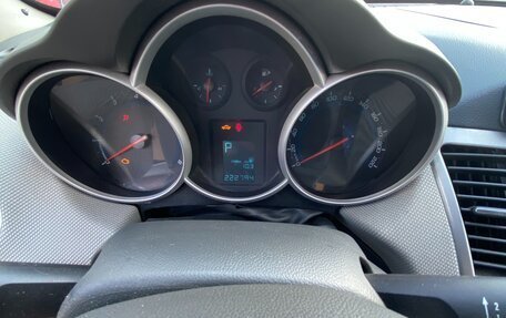 Chevrolet Cruze II, 2010 год, 480 000 рублей, 14 фотография