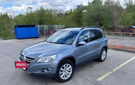 Volkswagen Tiguan I, 2009 год, 975 000 рублей, 2 фотография