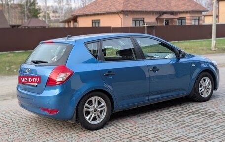 KIA cee'd I рестайлинг, 2010 год, 680 000 рублей, 4 фотография