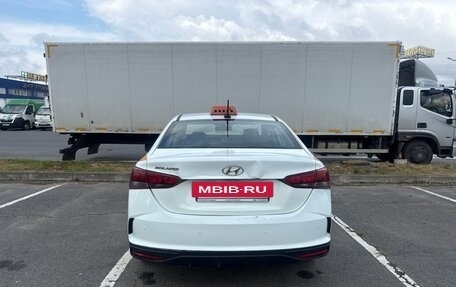 Hyundai Solaris II рестайлинг, 2020 год, 990 000 рублей, 3 фотография