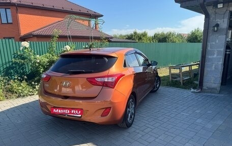 Hyundai i30 II рестайлинг, 2015 год, 1 490 000 рублей, 2 фотография