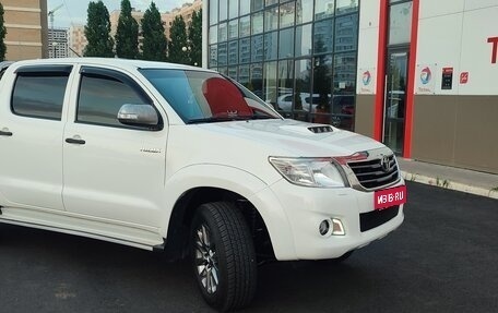 Toyota Hilux VII, 2014 год, 2 800 000 рублей, 1 фотография