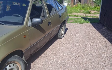 Daewoo Nexia I рестайлинг, 2005 год, 100 000 рублей, 1 фотография