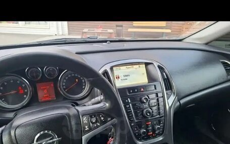 Opel Astra J, 2011 год, 510 000 рублей, 14 фотография