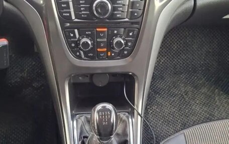 Opel Astra J, 2011 год, 510 000 рублей, 12 фотография