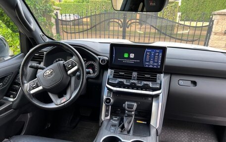 Toyota Land Cruiser, 2022 год, 10 900 000 рублей, 10 фотография