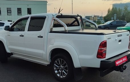 Toyota Hilux VII, 2014 год, 2 800 000 рублей, 4 фотография