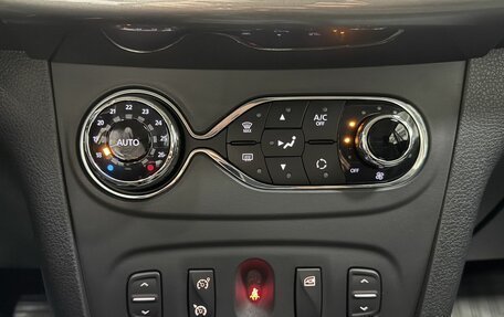 Renault Sandero II рестайлинг, 2017 год, 1 195 000 рублей, 15 фотография