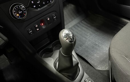 Renault Sandero II рестайлинг, 2017 год, 1 195 000 рублей, 16 фотография