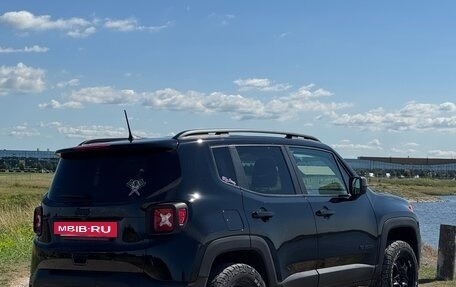 Jeep Renegade I рестайлинг, 2022 год, 2 700 000 рублей, 3 фотография
