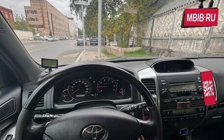 Toyota Land Cruiser Prado 120 рестайлинг, 2008 год, 1 750 000 рублей, 7 фотография