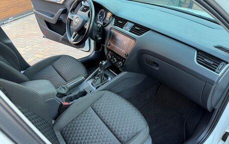 Skoda Octavia, 2018 год, 2 140 000 рублей, 11 фотография