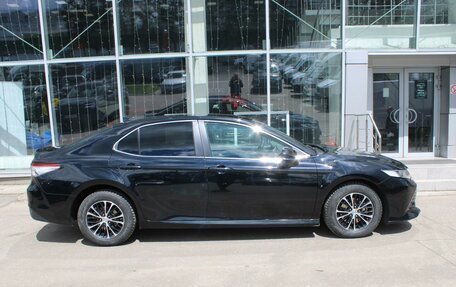Toyota Camry, 2020 год, 2 230 000 рублей, 4 фотография