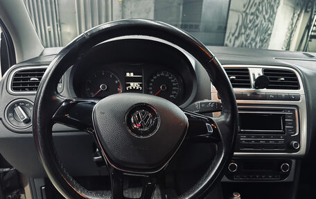 Volkswagen Polo VI (EU Market), 2016 год, 1 150 000 рублей, 2 фотография