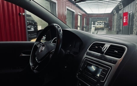 Volkswagen Polo VI (EU Market), 2016 год, 1 150 000 рублей, 4 фотография