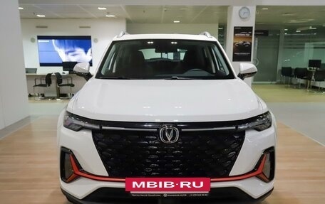 Changan CS35 Plus, 2025 год, 2 839 900 рублей, 6 фотография
