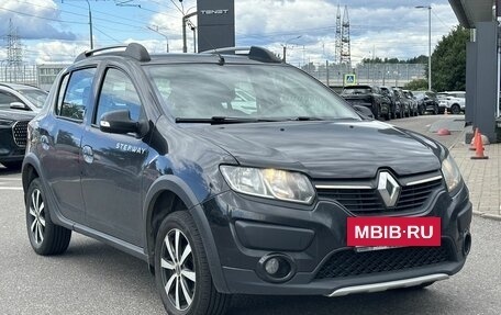 Renault Sandero II рестайлинг, 2016 год, 849 000 рублей, 3 фотография