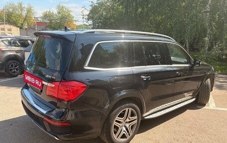 Mercedes-Benz GL-Класс, 2015 год, 3 980 000 рублей, 3 фотография