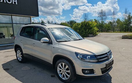 Volkswagen Tiguan I, 2015 год, 1 299 000 рублей, 3 фотография