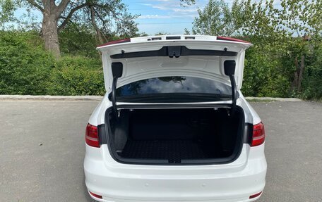 Volkswagen Jetta VI, 2015 год, 1 155 000 рублей, 6 фотография