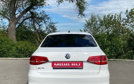 Volkswagen Jetta VI, 2015 год, 1 155 000 рублей, 4 фотография
