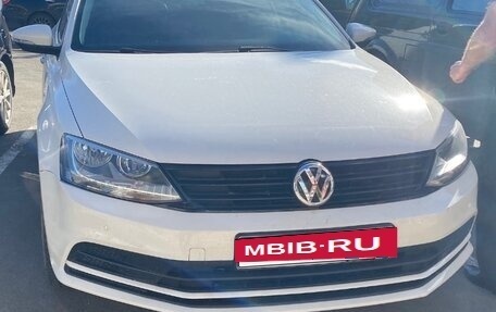 Volkswagen Jetta VI, 2015 год, 1 155 000 рублей, 13 фотография