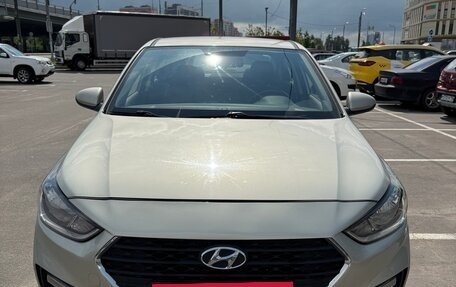 Hyundai Solaris II рестайлинг, 2019 год, 1 649 000 рублей, 2 фотография