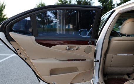 Lexus LS IV, 2008 год, 1 800 000 рублей, 18 фотография