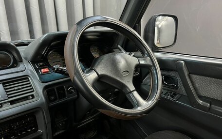 Mitsubishi Pajero III рестайлинг, 1994 год, 449 888 рублей, 9 фотография