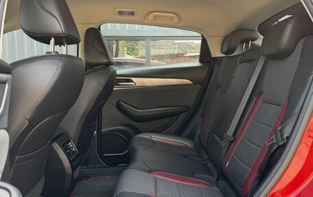 Haval F7x I, 2022 год, 1 800 000 рублей, 10 фотография