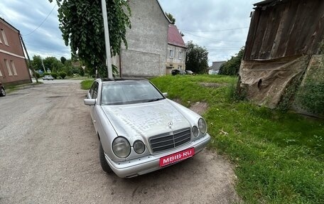 Mercedes-Benz E-Класс, 1996 год, 230 000 рублей, 1 фотография