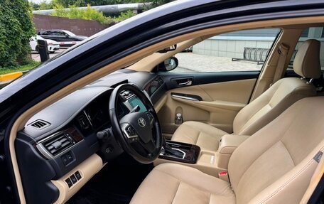 Toyota Camry, 2015 год, 1 749 000 рублей, 19 фотография