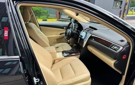 Toyota Camry, 2015 год, 1 749 000 рублей, 16 фотография