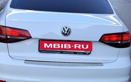 Volkswagen Jetta VI, 2018 год, 1 550 000 рублей, 6 фотография