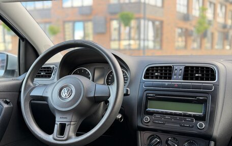 Volkswagen Polo VI (EU Market), 2010 год, 835 000 рублей, 12 фотография