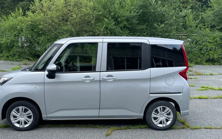 Toyota Roomy I, 2022 год, 1 050 000 рублей, 8 фотография