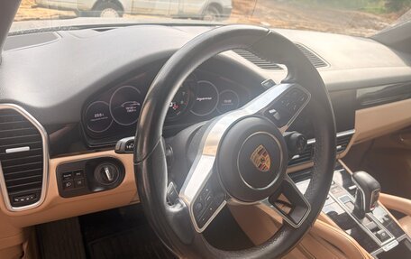 Porsche Cayenne III, 2021 год, 7 800 000 рублей, 3 фотография