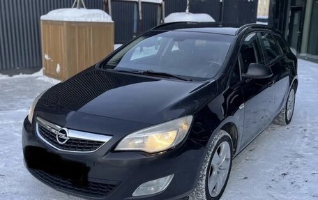 Opel Astra J, 2011 год, 500 000 рублей, 2 фотография
