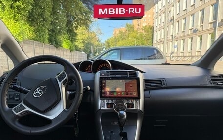 Toyota Verso I, 2011 год, 1 250 000 рублей, 7 фотография