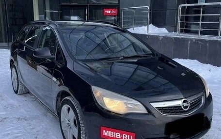 Opel Astra J, 2011 год, 500 000 рублей, 3 фотография