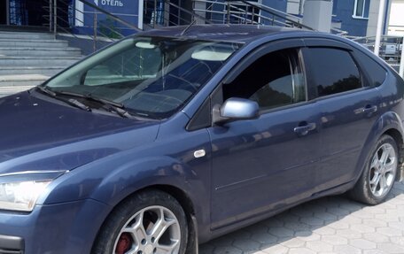 Ford Focus II рестайлинг, 2005 год, 530 000 рублей, 2 фотография