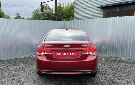 Chevrolet Cruze II, 2010 год, 495 000 рублей, 4 фотография