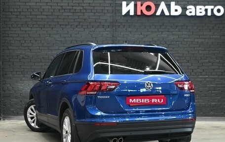 Volkswagen Tiguan II, 2020 год, 3 020 000 рублей, 4 фотография