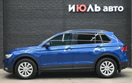 Volkswagen Tiguan II, 2020 год, 3 020 000 рублей, 8 фотография