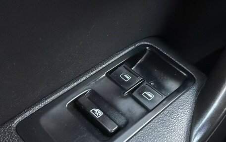 Volkswagen Polo VI (EU Market), 2011 год, 810 000 рублей, 16 фотография