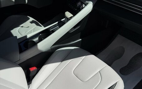 Hyundai Avante, 2024 год, 1 800 500 рублей, 13 фотография